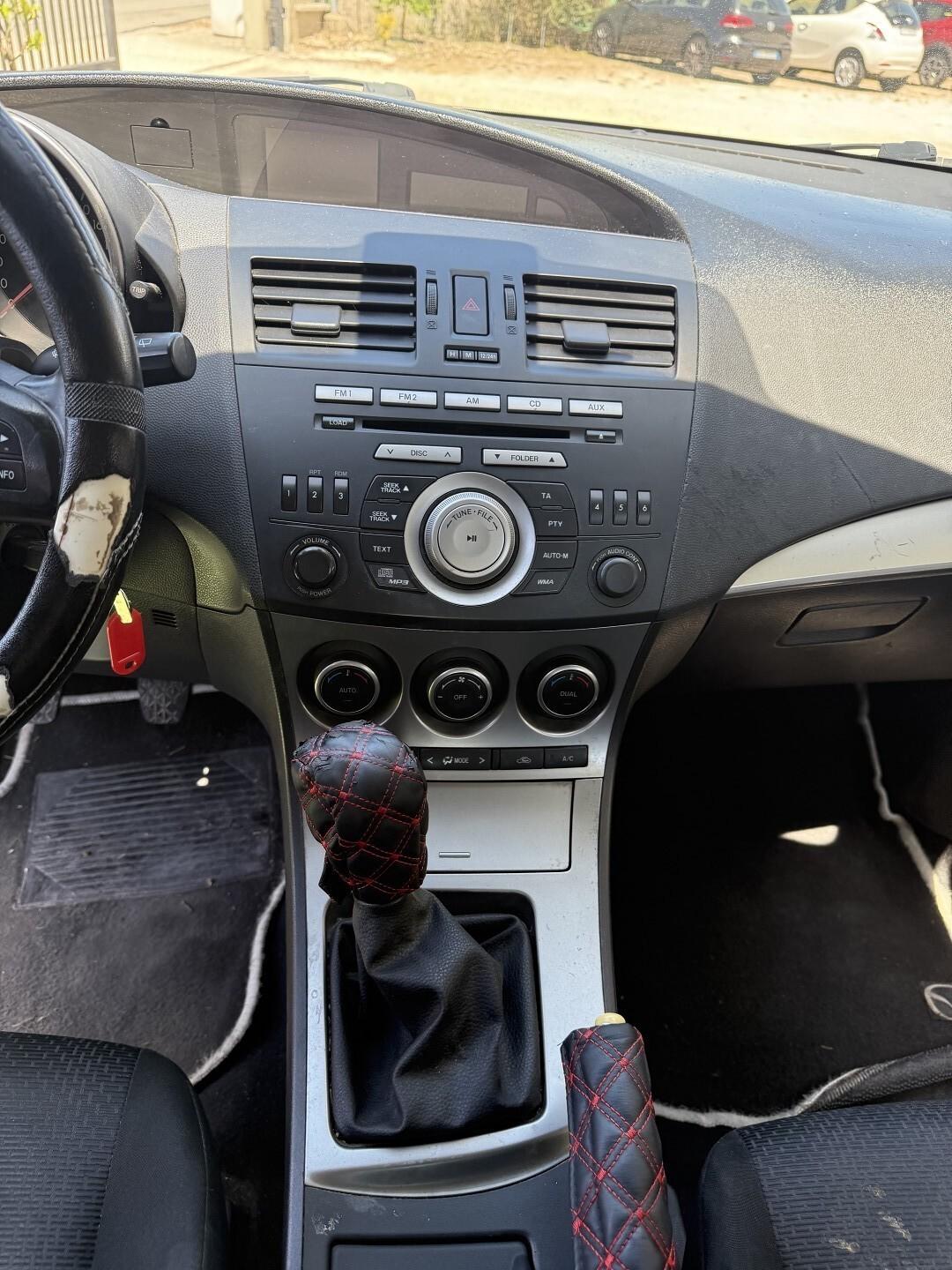 MAZDA3 2" SERIE