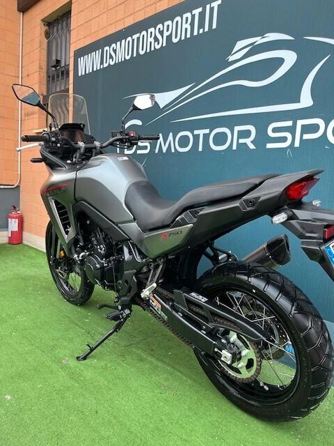 Honda Transalp 750 ABS UNICO PROPRIETARIO 4.000 KM