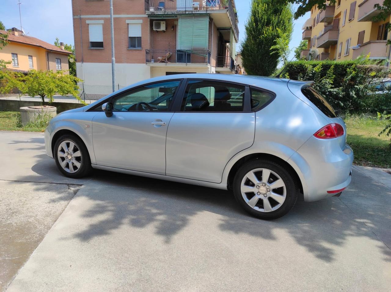 Seat Leon 1.6 Stylance GPL Unico propietario