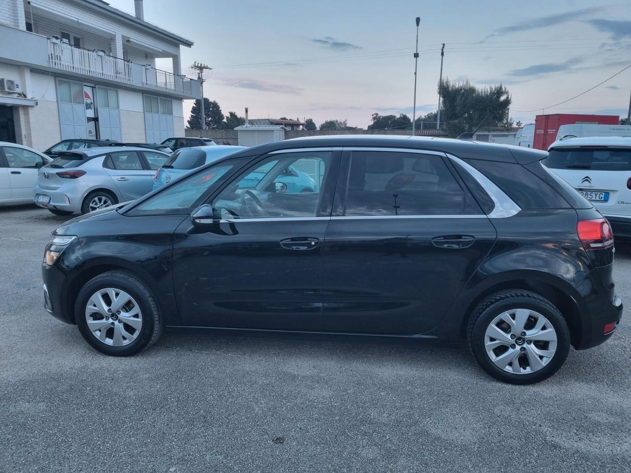 Citroen C4 Picasso 1.6 HDi 120CV S&S Live