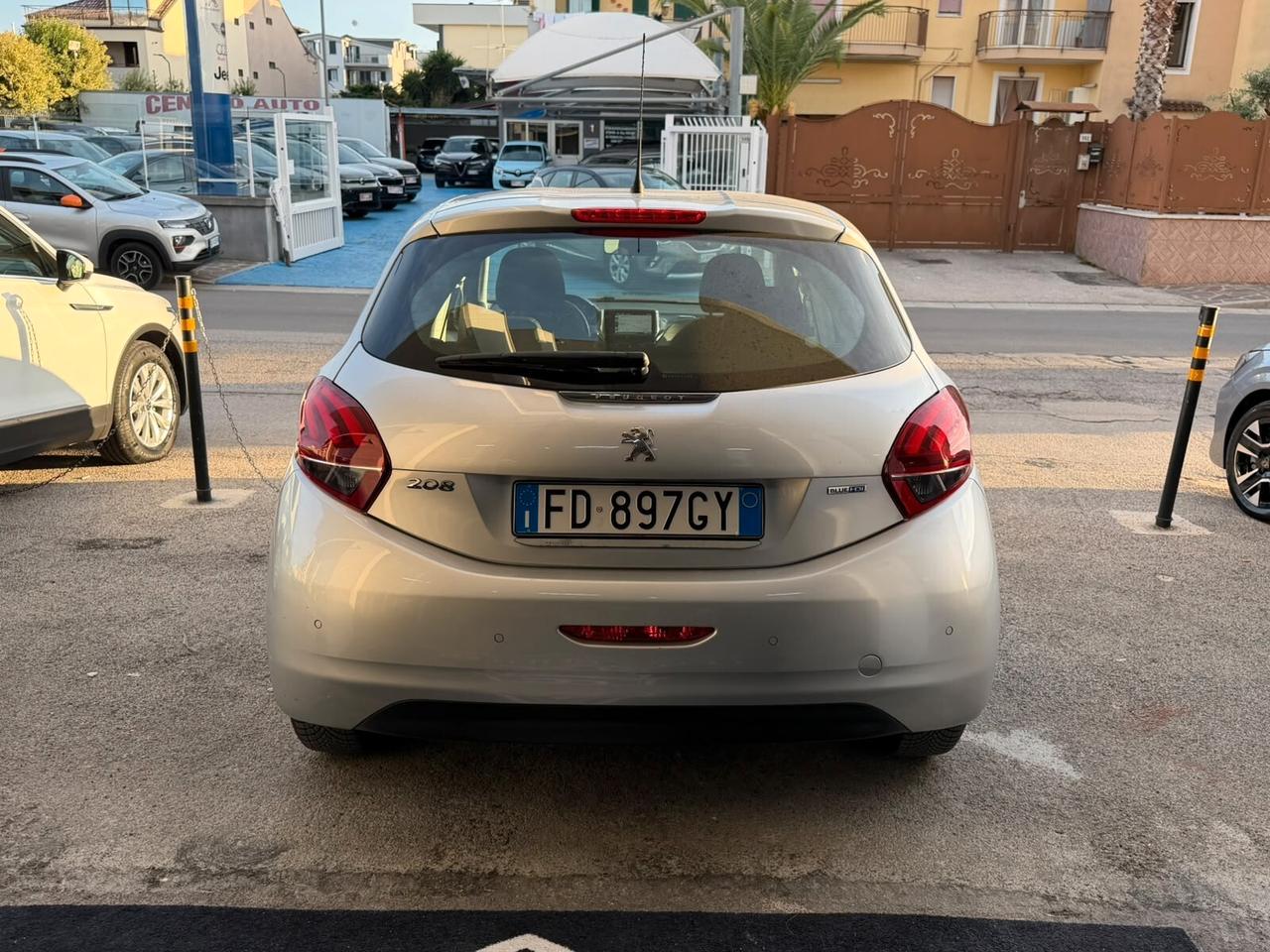 Peugeot 208 BlueHDi 75cv OK NEOPATENTATI