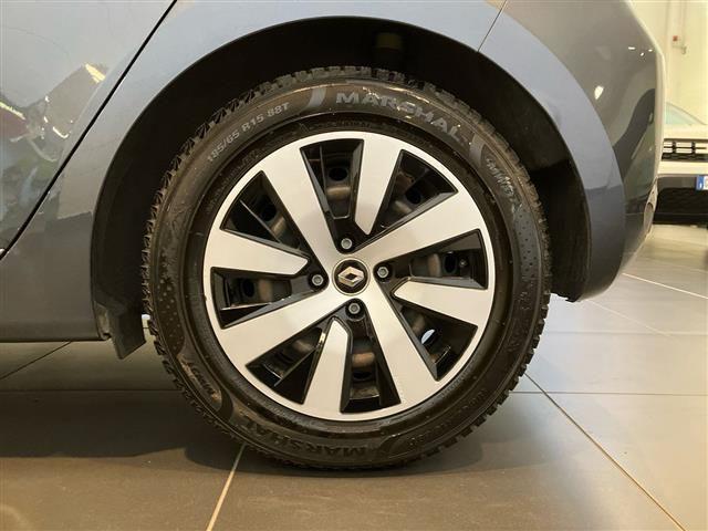 RENAULT Clio 1.6 E-Tech hybrid Zen 140cv auto my21