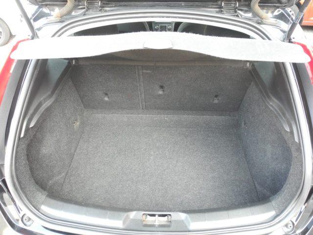 VOLVO V40 D2 1.6 D Kinetic - OK NEOPATENTATI - UNICO PROPR.