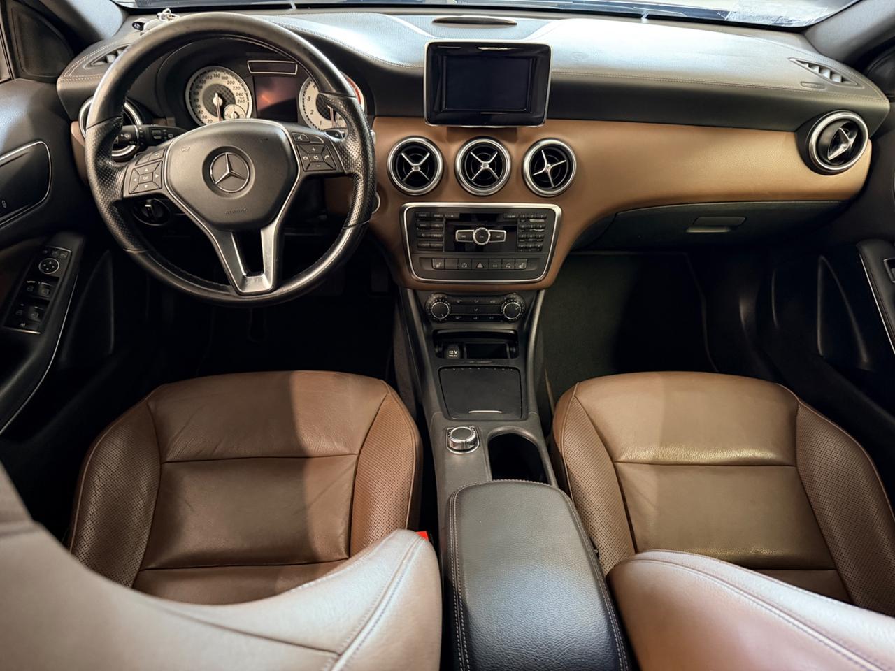 Mercedes-benz A 200 Sport