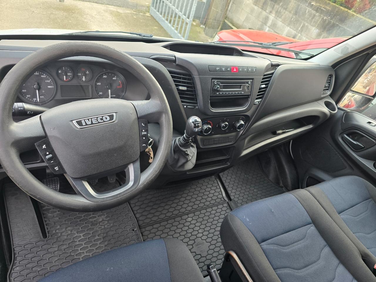 IVECO DAILY 35-140 6m