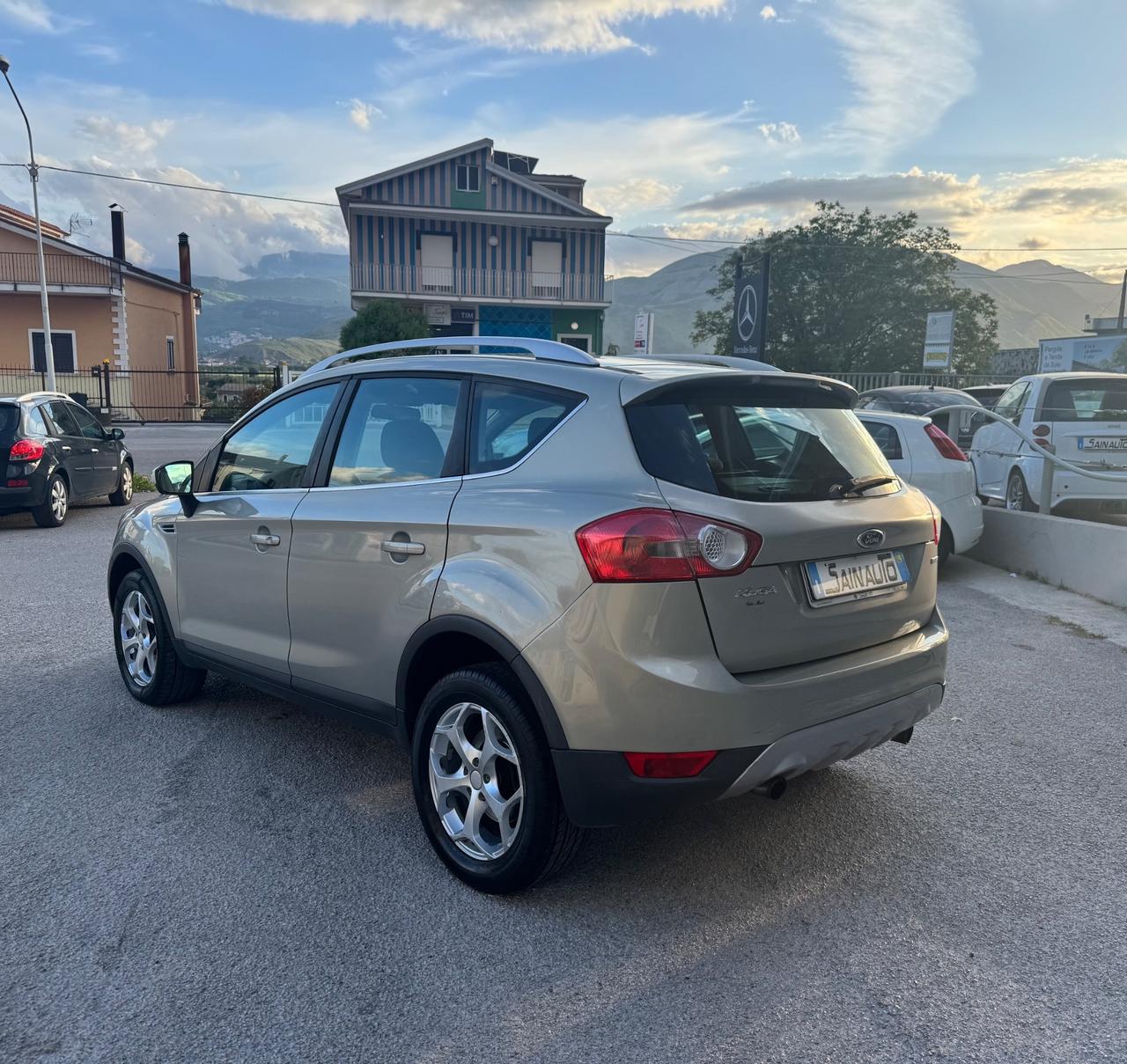 Ford Kuga 2.0 TDCi 136 CV 4WD Titanium garanzia