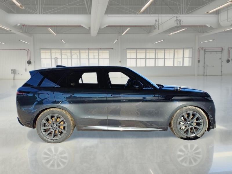 LAND ROVER RANGE ROVER SPORT 3.0D I6 249 MHEV Dynamic SE aut.