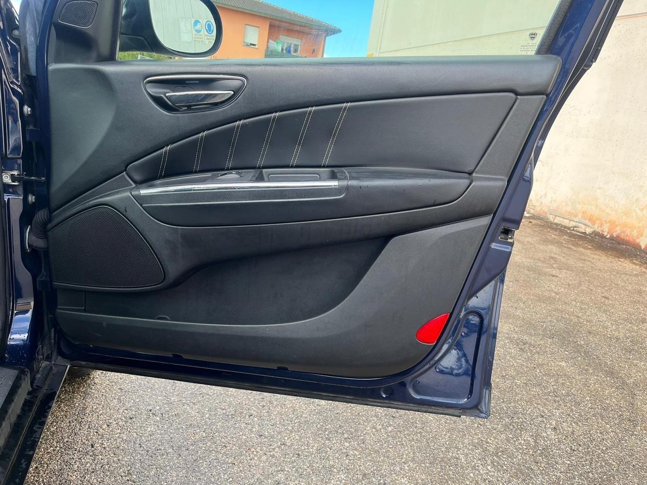 Lancia Delta 1.6 MJT DPF Platino