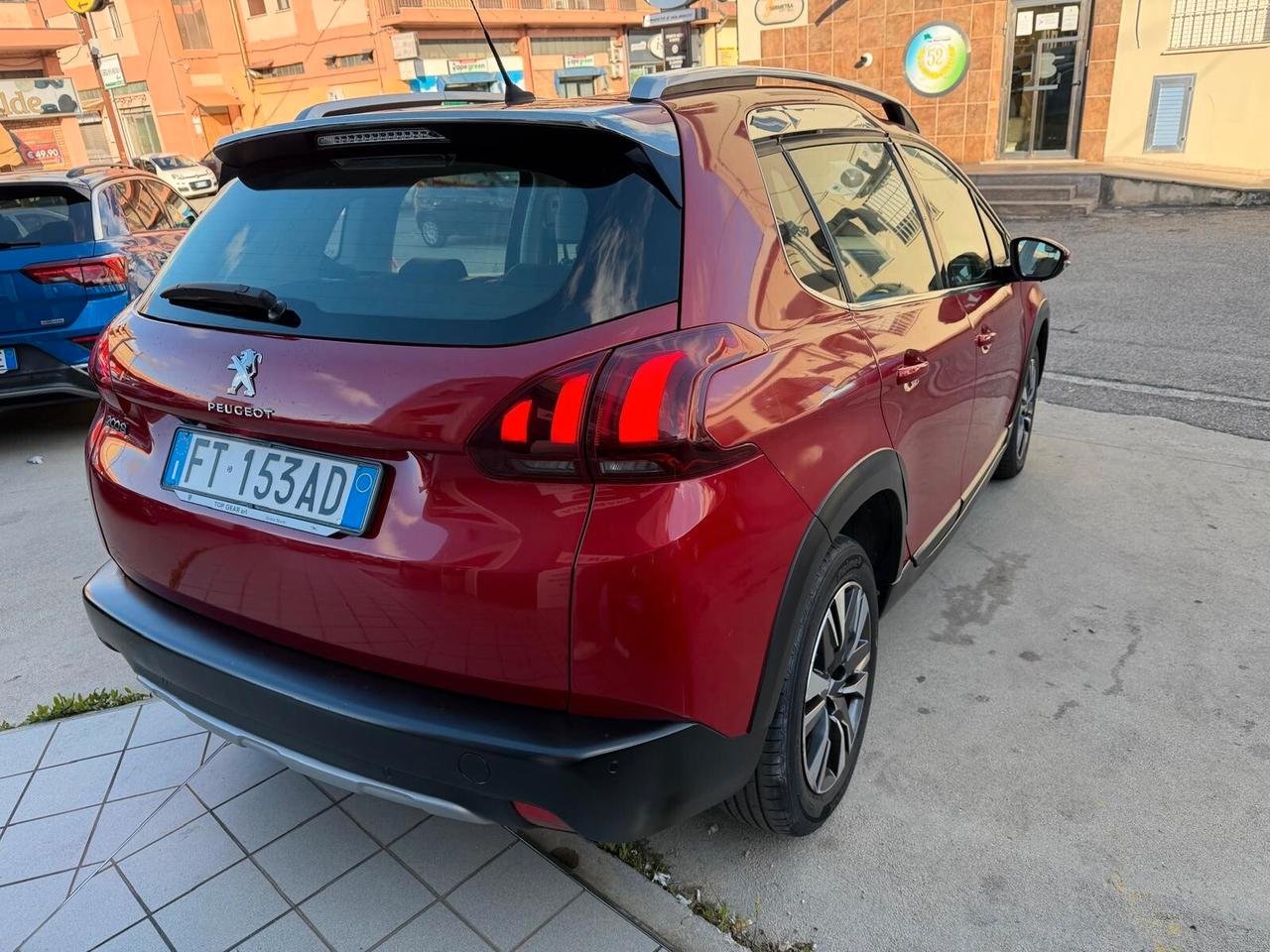Peugeot 2008 BlueHDi 100 ALLURE