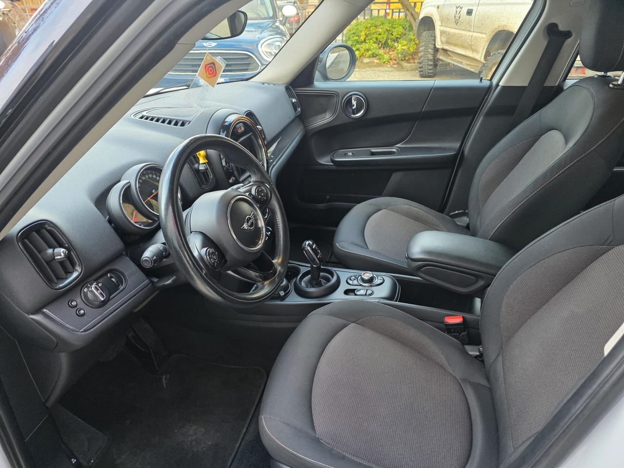 Mini Cooper D Countryman 2.0 Business Automatica