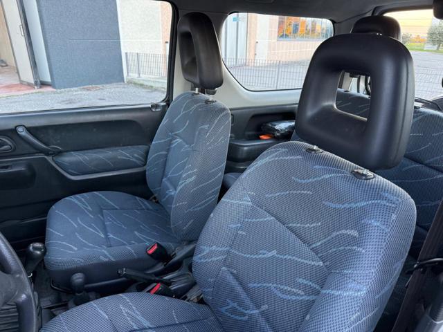 SUZUKI Jimny 1.3i 16V cat 4WD JLX Special