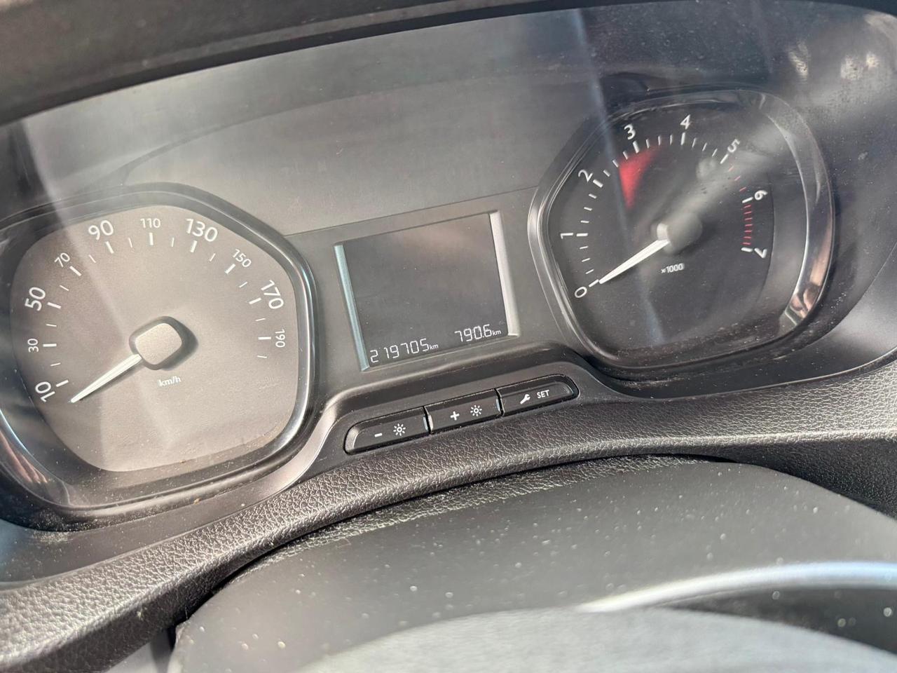 Citroen Jumpy BlueHDi 120CV Cargo Iva Compresa