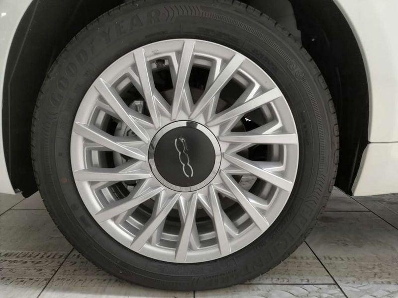 FIAT 500C 1.0 hybrid Dolcevita 70cv