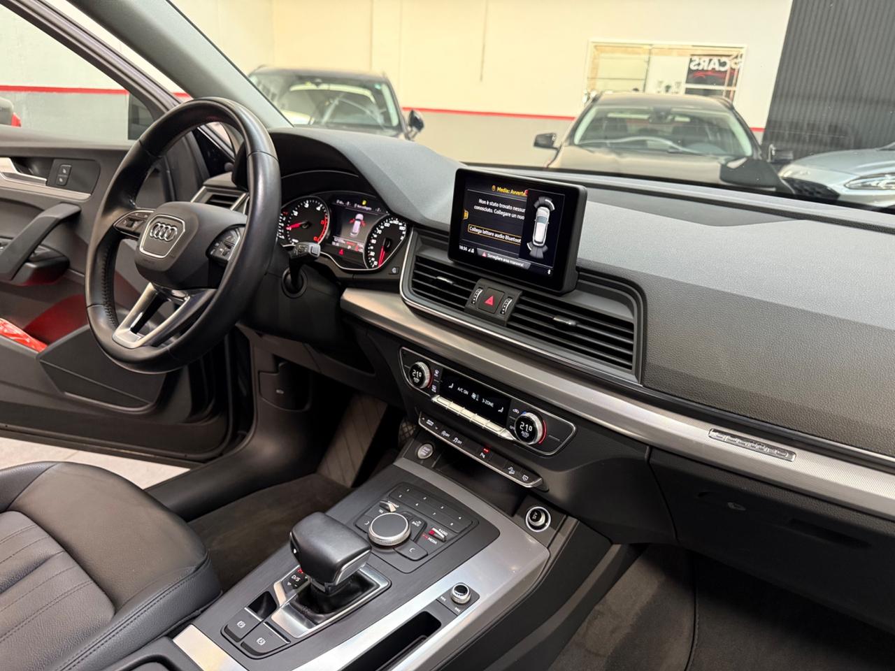 Audi Q5 35 TDI quattro S tronic Business Design
