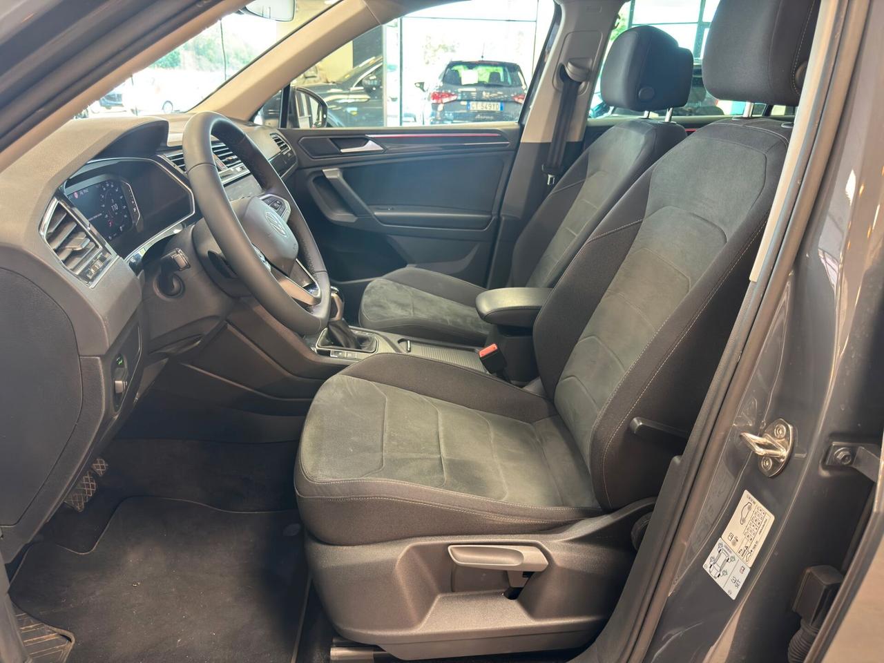 Volkswagen Tiguan 2.0 TDI 150 CV SCR DSG Elegance