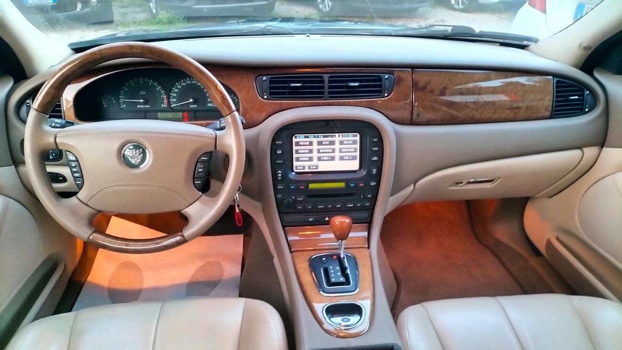 Jaguar S-Type (X202) 2.5 V6 24V cat Executive **km147000**