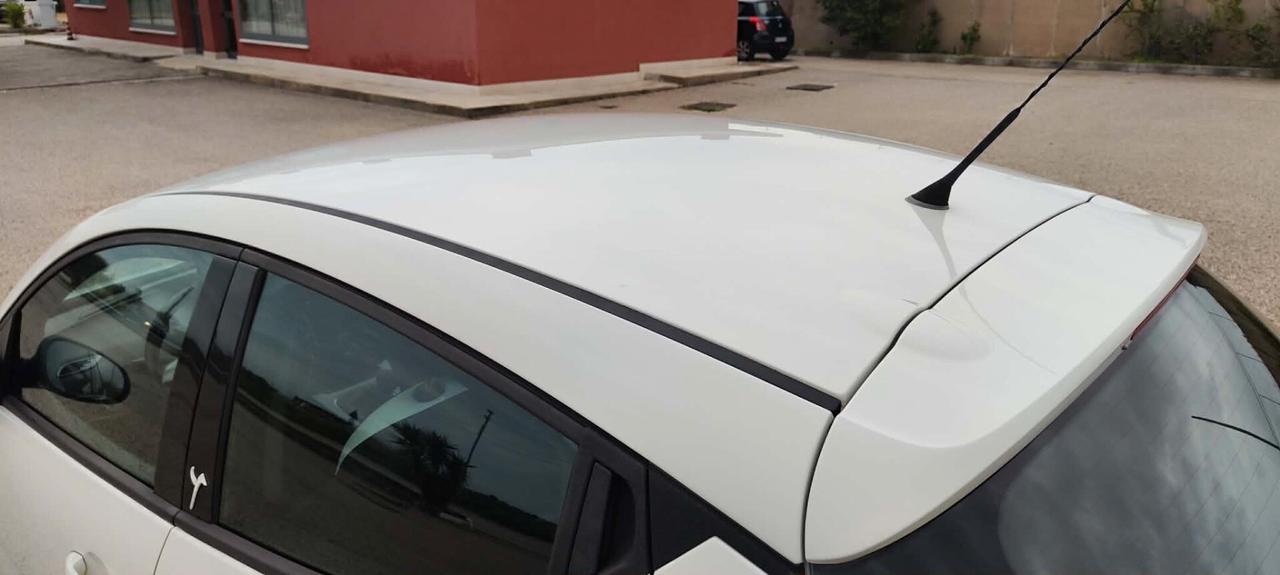 Lancia Ypsilon 0.9 TwinAir 85 CV 5 porte Metano Ecochic Gold