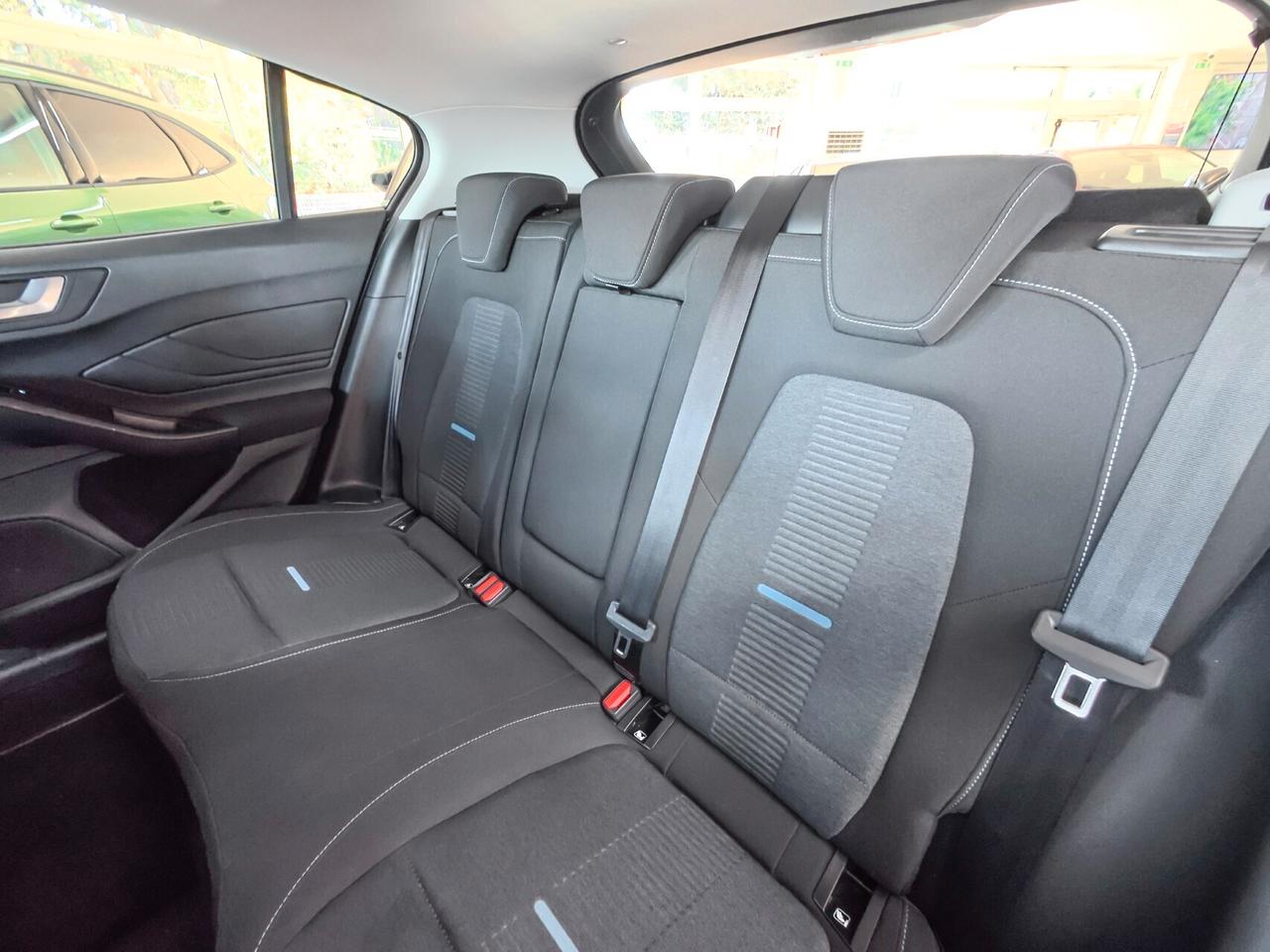 Ford Focus 1.0 EcoBoost Hybrid 125 CV 5p. Active X KM 5600 Garanzia estendibile fino a 2031