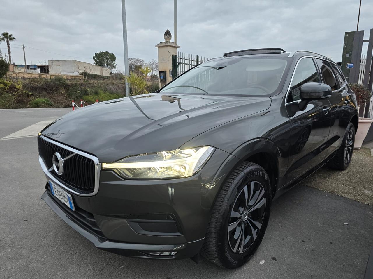 Volvo XC 60 XC60 B4 (d) AWD Geartronic Inscription