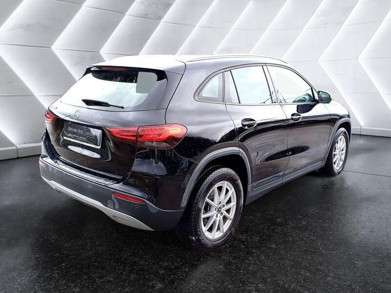 Mercedes-Benz GLA 200 d Business auto