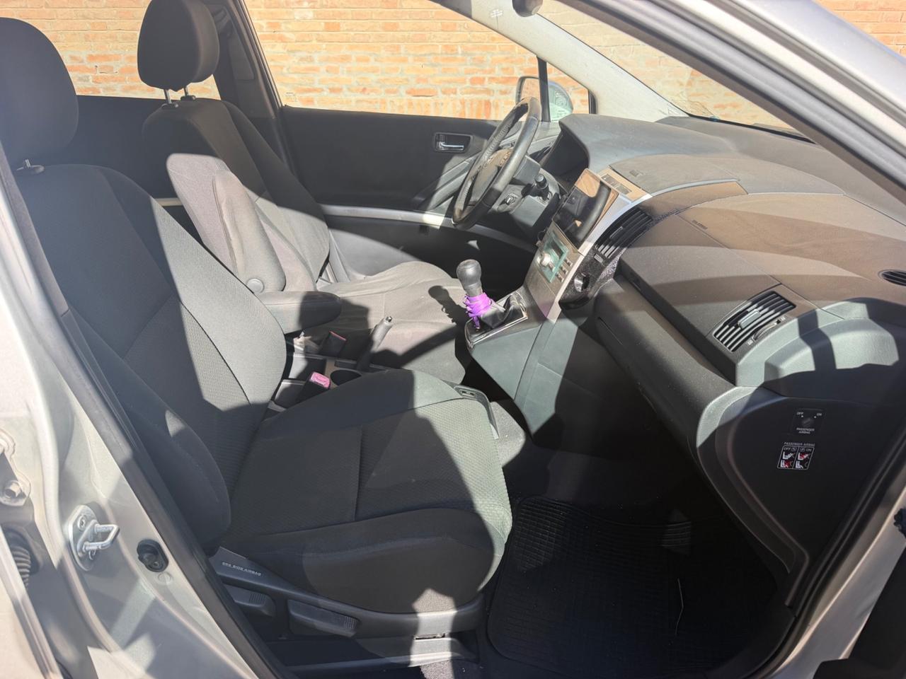 Toyota Corolla Verso 2.2 16V D-4D Sol