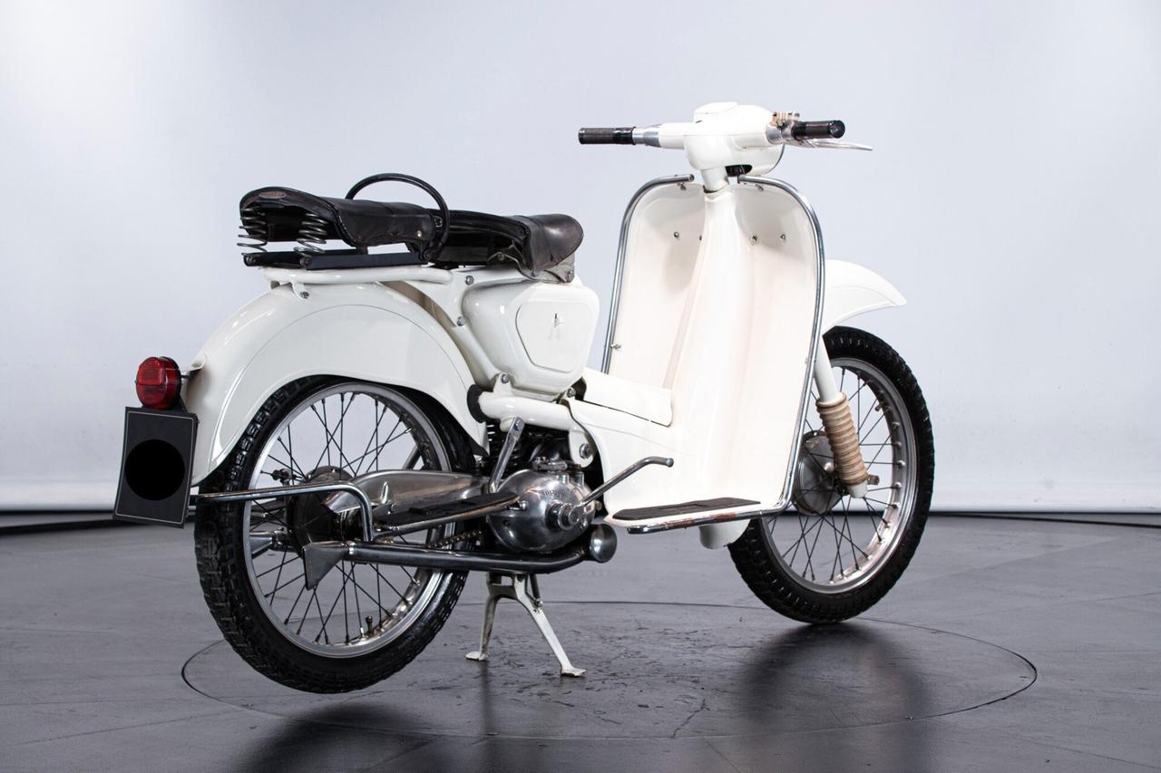 Aermacchi Zeffiro 125