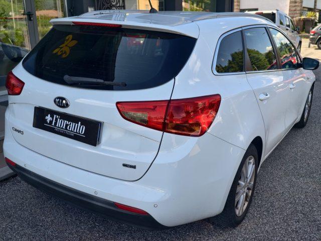 KIA cee'd 1.6 CRDi 110 CV SW X COMMERCIANTI