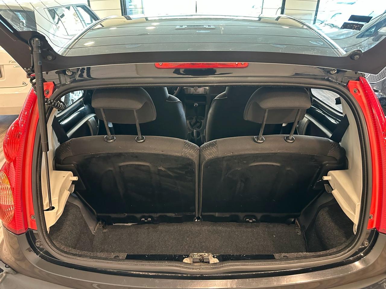 Peugeot 107 1.0 68CV 5p. Plaisir