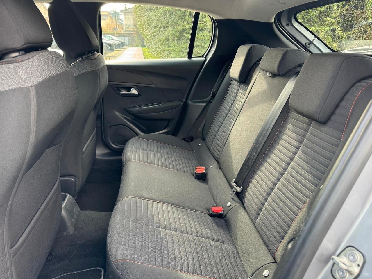 Peugeot 208 PureTech 75 Stop&Start 5 porte Allure Pack neopatentati