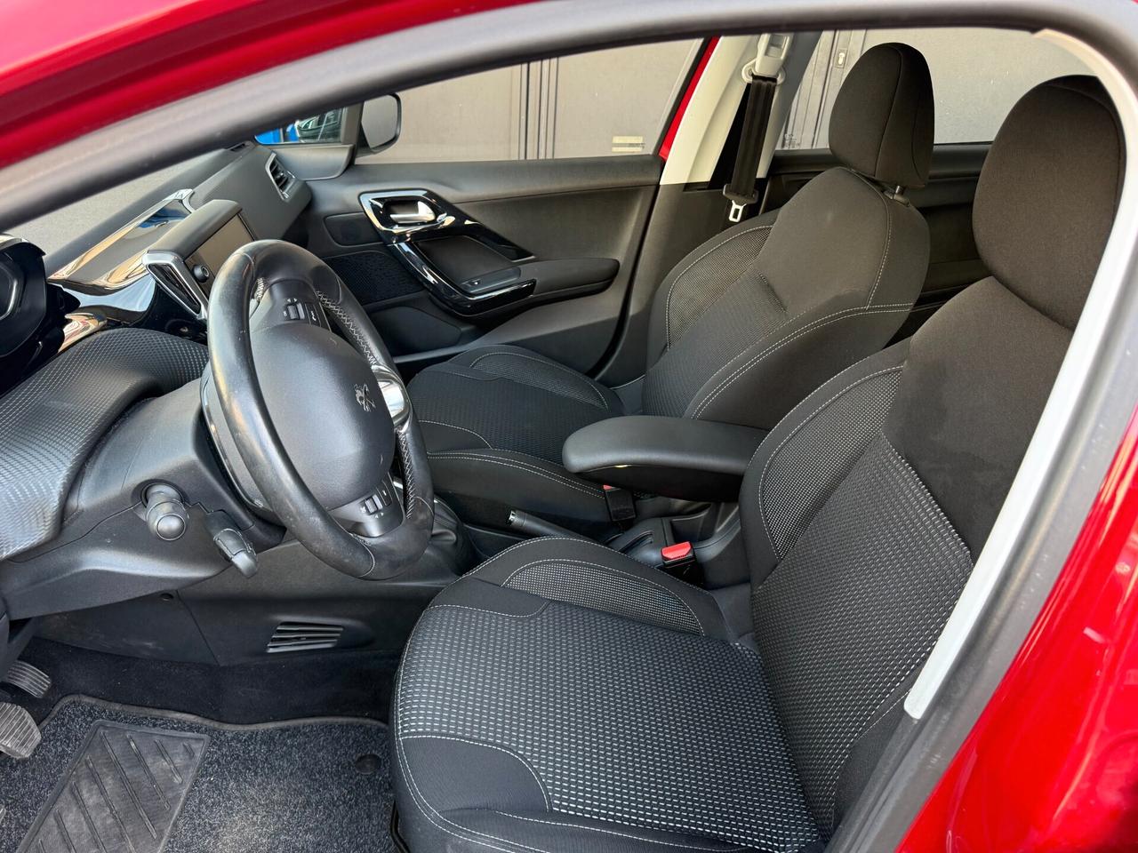 Peugeot 208 110 S&S 5 porte Allure