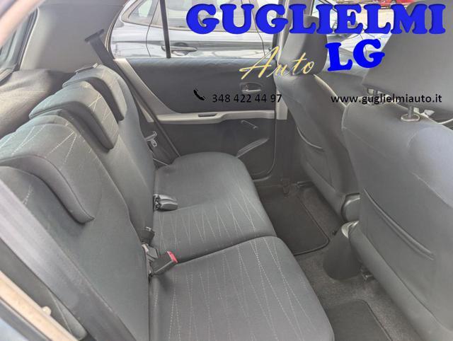 TOYOTA Yaris 1.3 5 porte Sol