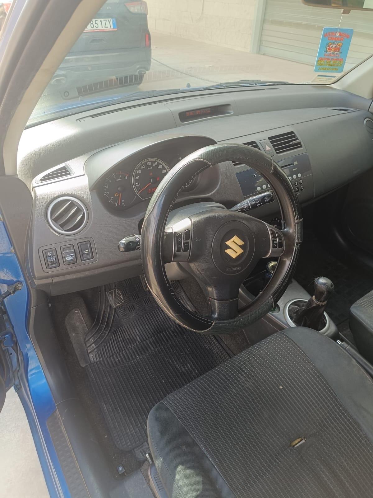 Suzuki Swift 1.3 5p. GPL