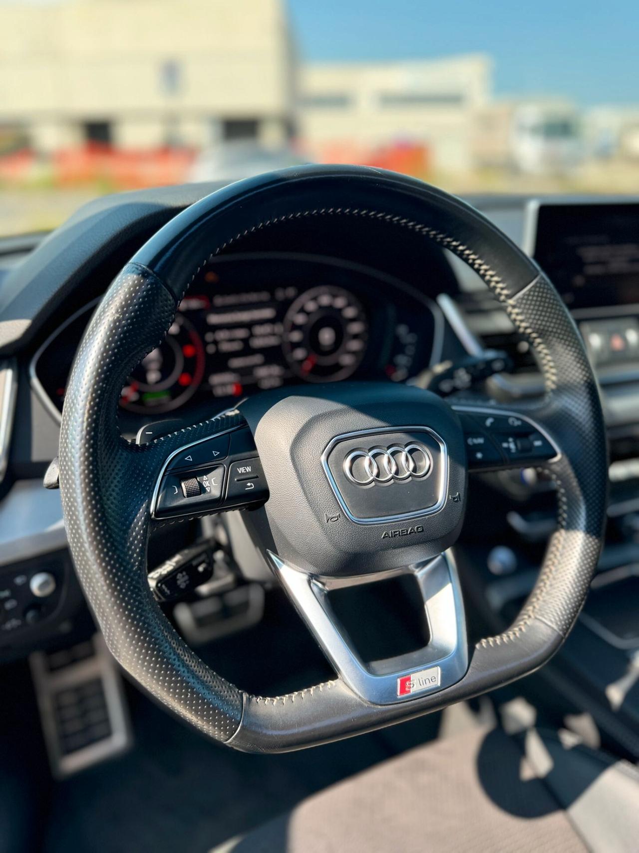 Audi Q5 2.0 TDI quattro S tronic line plus