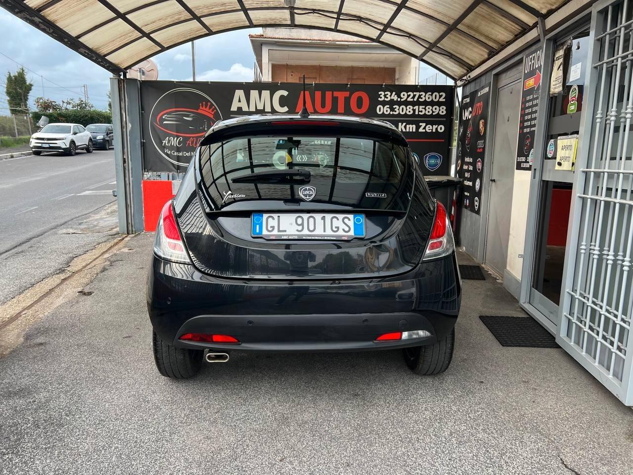 Lancia Ypsilon 1.0 FireFly 5 porte S&S Hybryd Gold