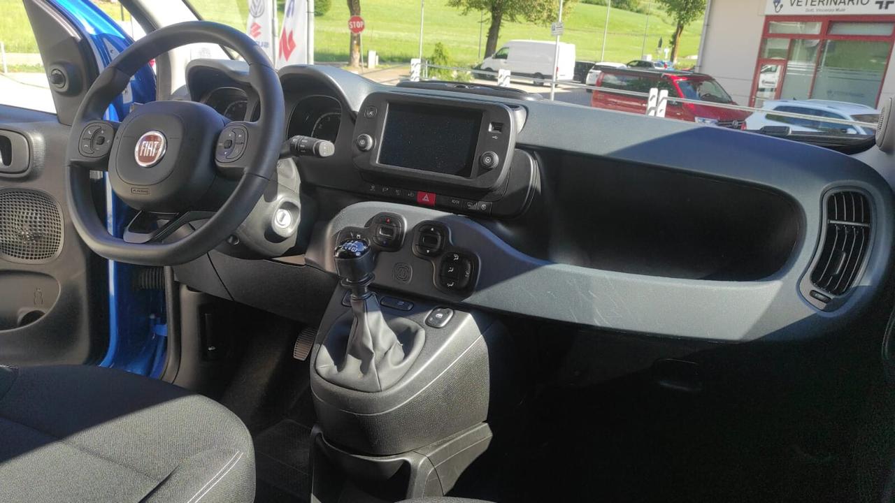 FIAT PANDA CITY CROSS 1.0 IBRIDA 70CV BLU ITALIA