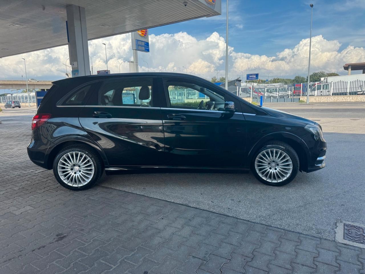 Mercedes-benz B 200 c Sport