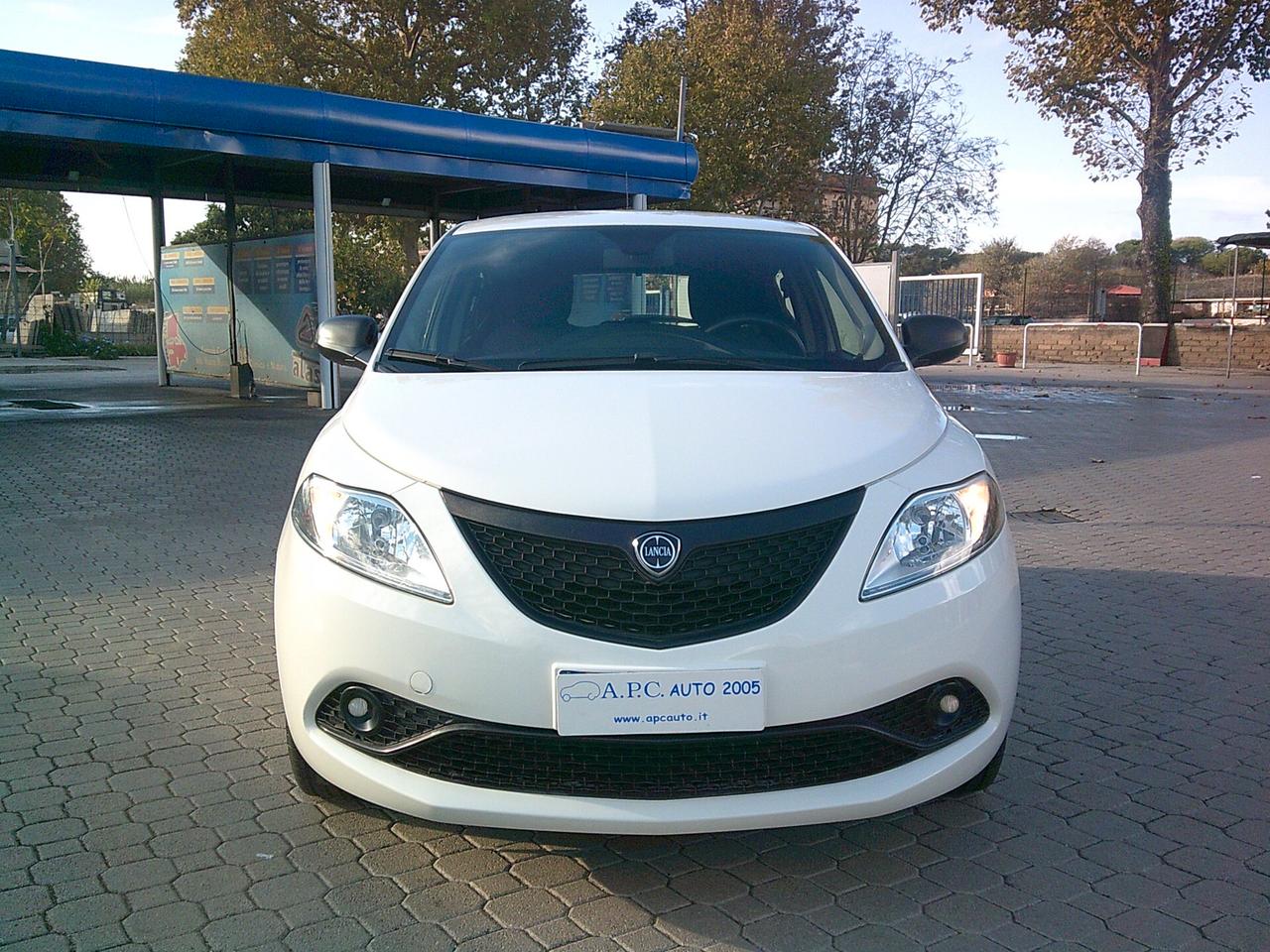 Lancia Ypsilon 1.2 69 CV 5 porte S&S*PREZZO VERO*