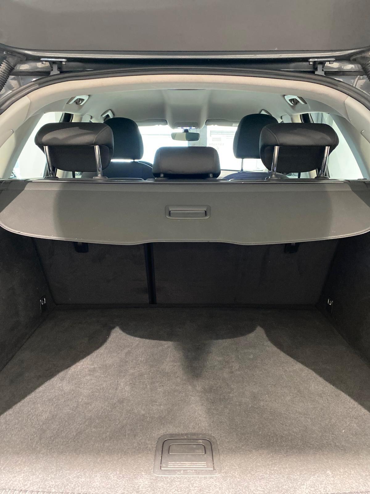 Audi Q3 2.0 TDI 120 CV S tronic line Edition