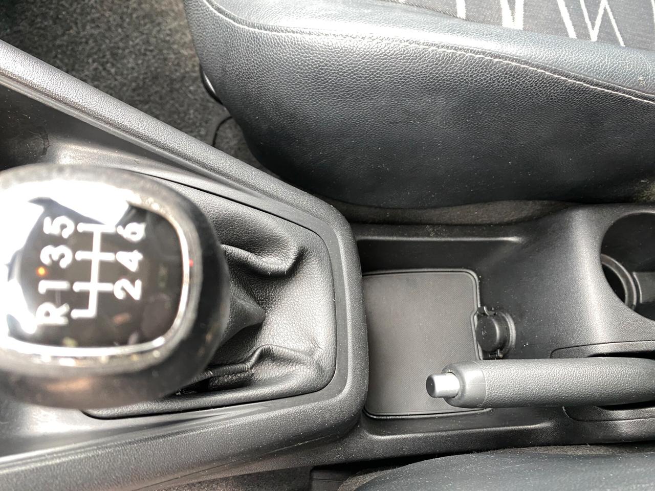 Kia Venga 1.4 CRDi 90CV Cool ---KM CERTIFICATI---TETTO PANORAMICO