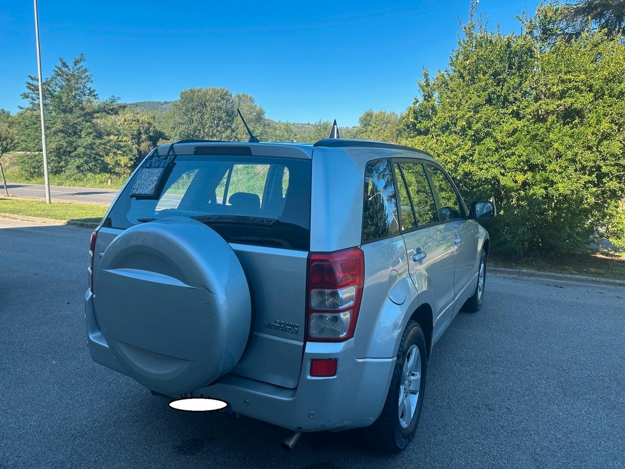 Suzuki Grand Vitara 1.9 DDiS 5 porte
