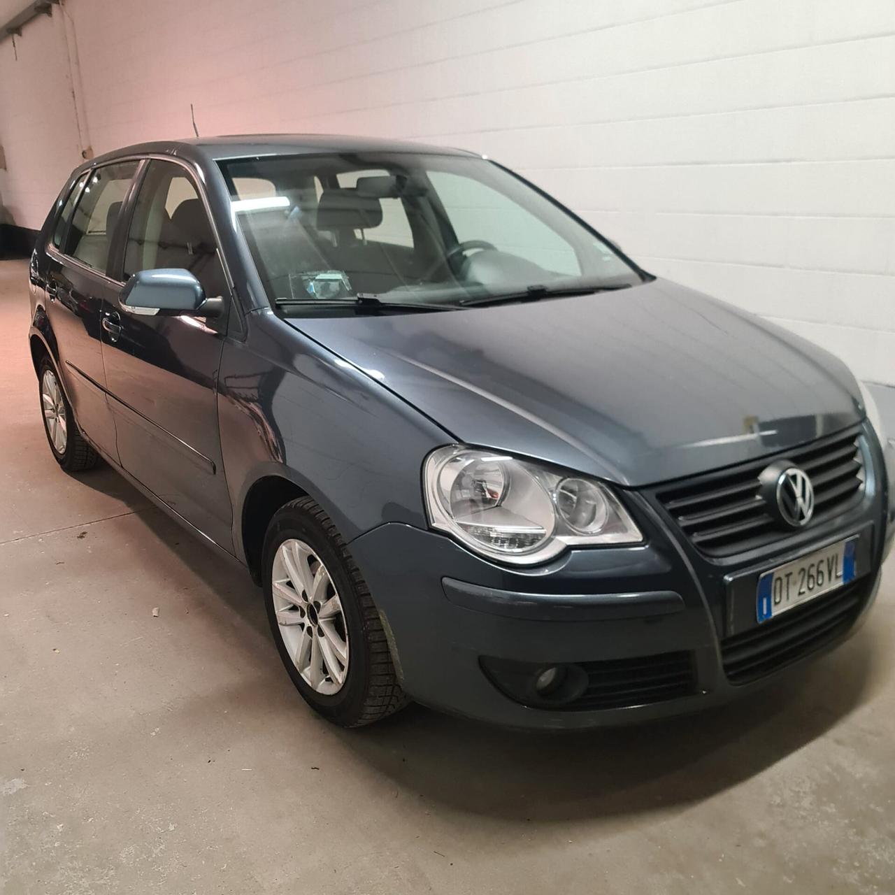 Volkswagen Polo 1.4/80CV 16V 5p. Comfort. BiFuel G