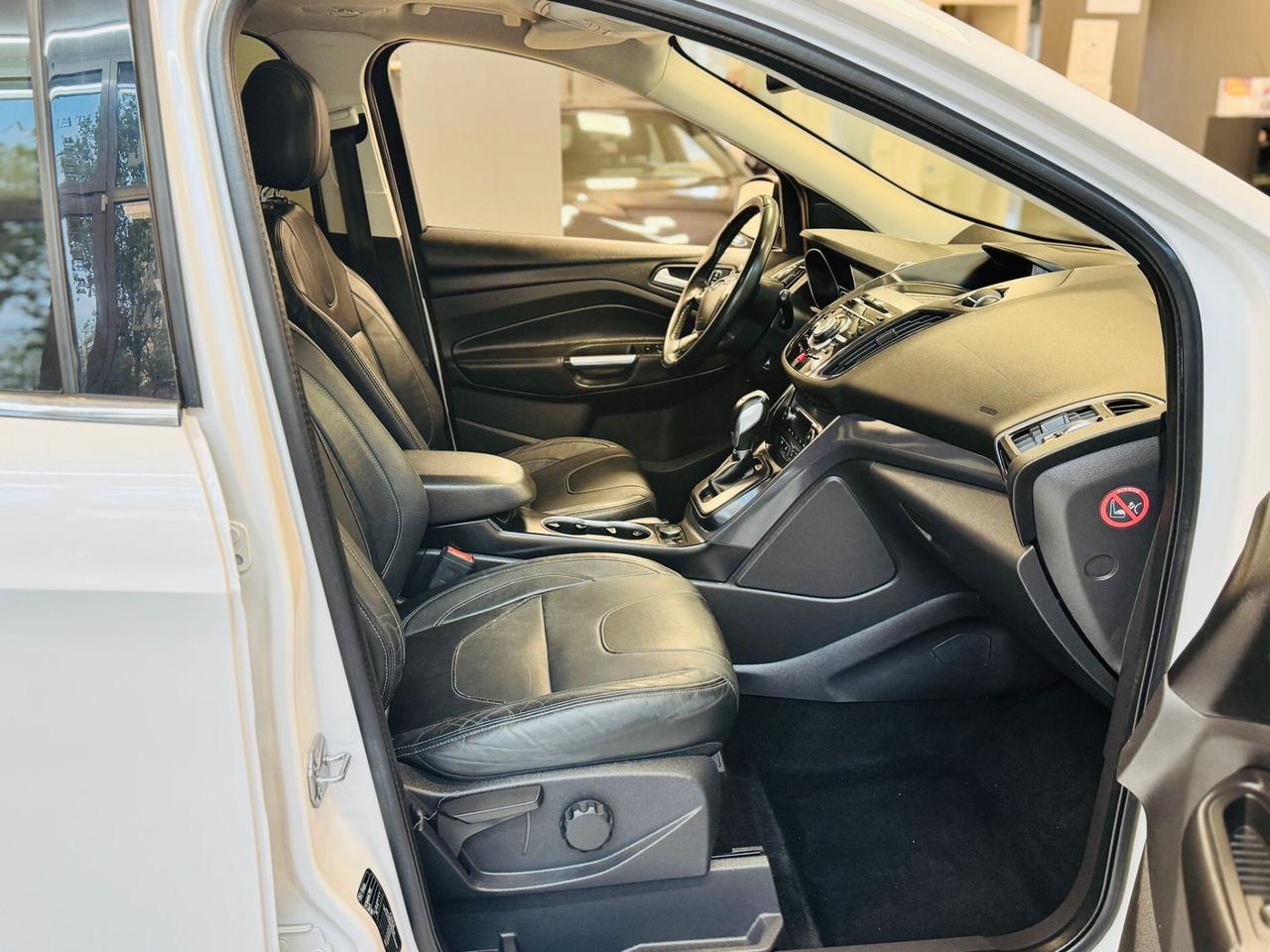 Ford Kuga 2.0 TDCI 180 CV S&S 4WD Powershift Titanium X