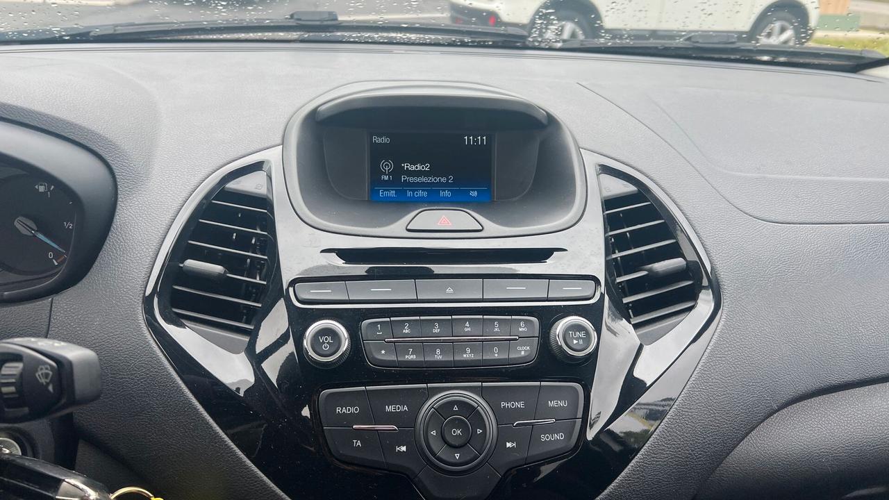 Ford Ka 1.2 Ti-VCT 85CV Black & White - Black