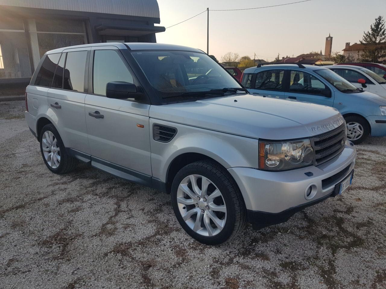 Land Rover Range Rover Sport Range Rover Sport 2.7 TDV6 SE