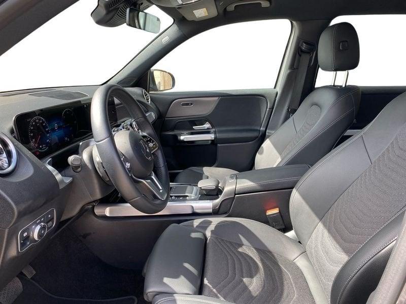 Mercedes-Benz EQB 300 Sport 4matic