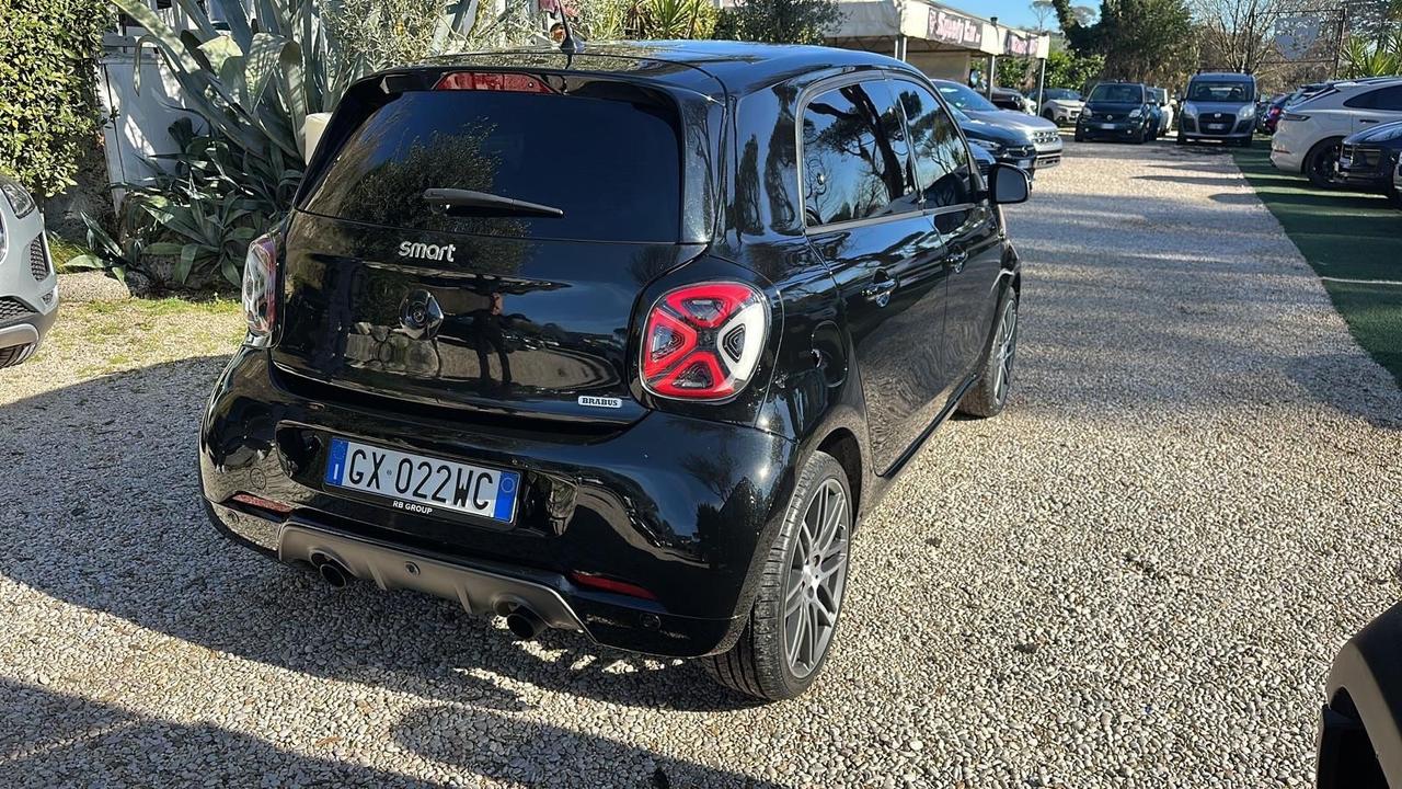 Smart ForFour BRABUS 0.9 Turbo twinamic Xclusive