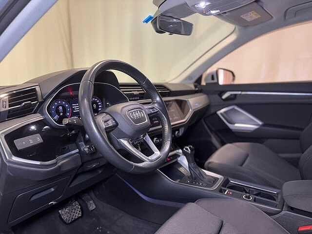 Audi Q3 40 TFSI quattro S tronic Business Advanced