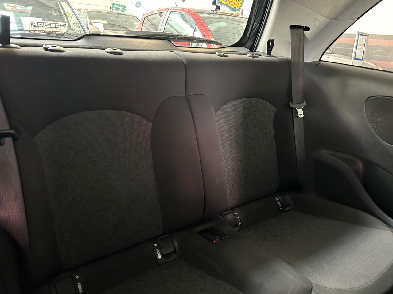 Opel Adam 1.2 70 CV