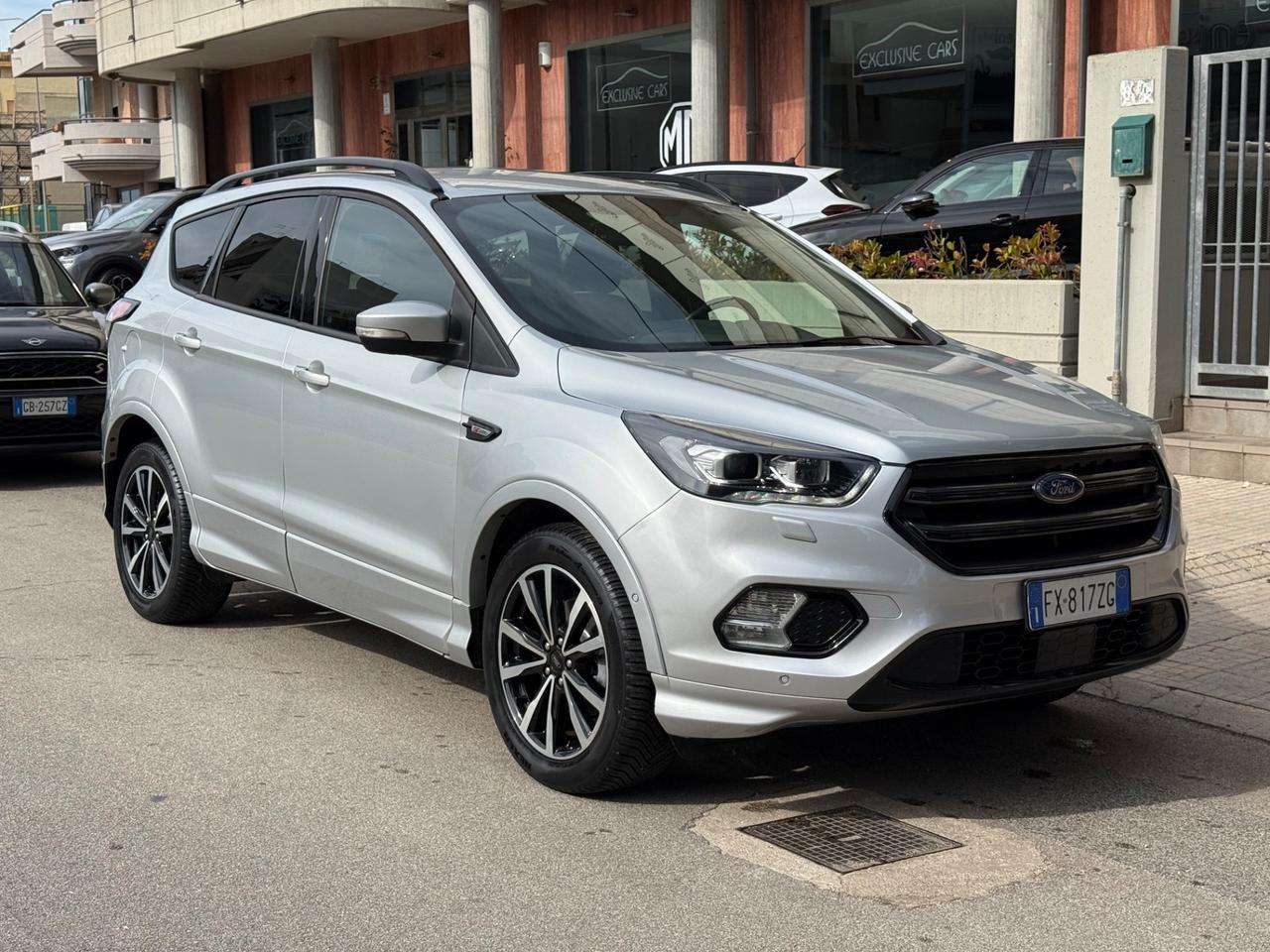 Ford Kuga 1.5 TDCI 120 CV S&S 2WD ST-Line 2019