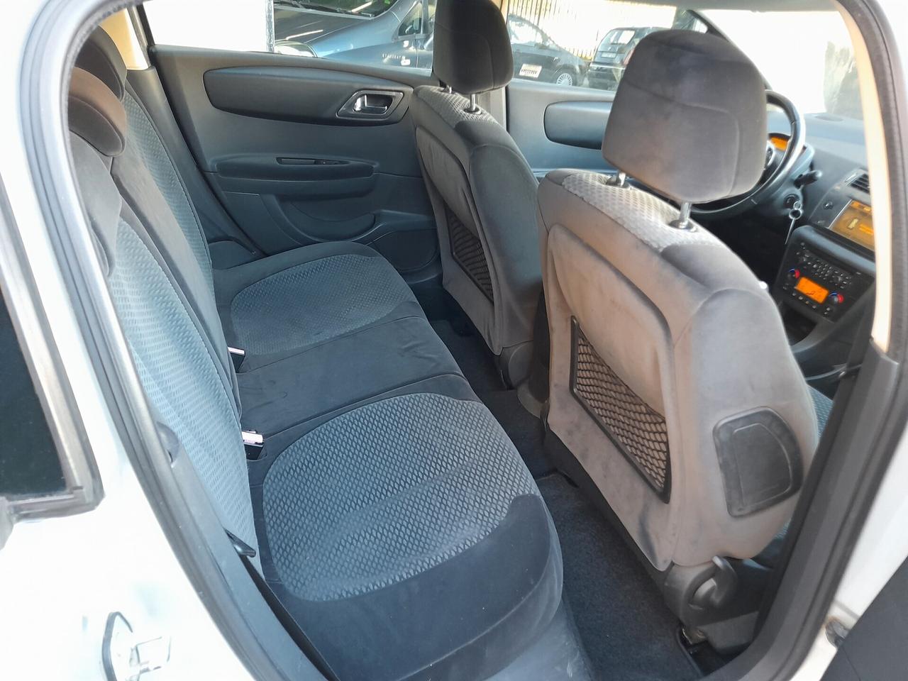 Citroen C4 1.6 HDi 90CV Elegance